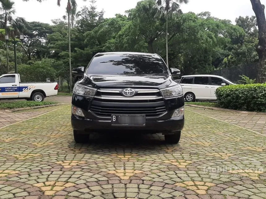 Jual Mobil Toyota Kijang Innova 2017 G 2.0 di Banten Automatic MPV Hitam Rp 230.000.000