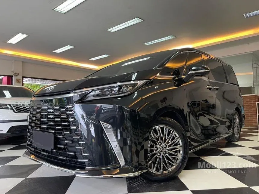 Jual Mobil Lexus LM 350 2024 4 Seater 3.5 di DKI Jakarta Automatic MPV Hitam Rp 2.325.000.000