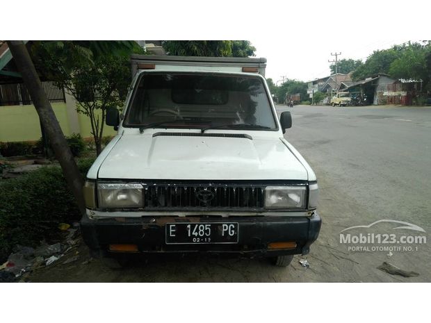 Toyota Kijang Pick Up Mobil Bekas Baru dijual di 