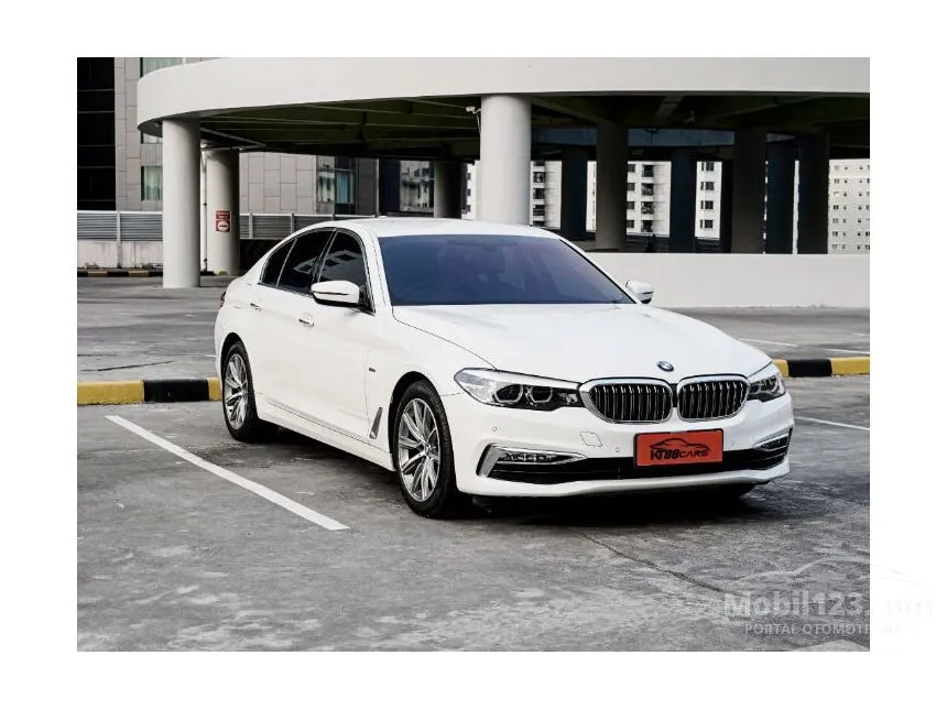Jual Mobil BMW 520i 2018 Luxury 2.0 di DKI Jakarta Automatic Sedan Putih Rp 660.000.000