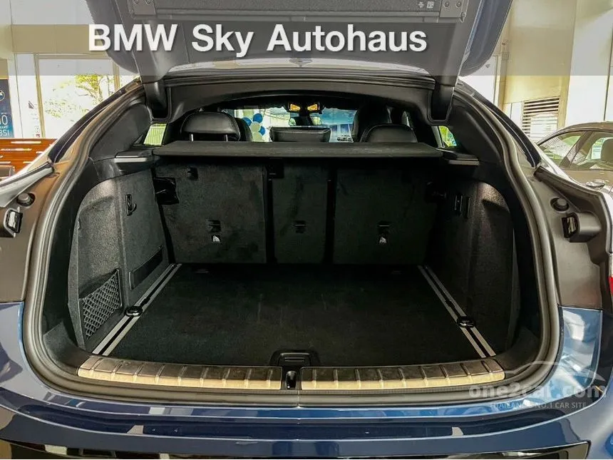 2022 BMW X4 M SUV