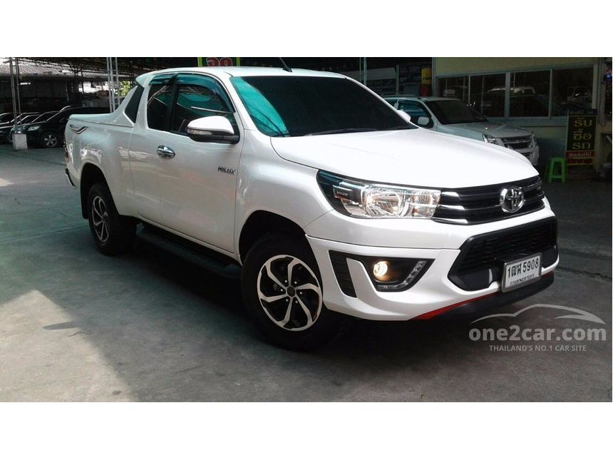 2017 Toyota Hilux Revo 2.4 SMARTCAB TRD Sportivo Pickup MT for sale on ...