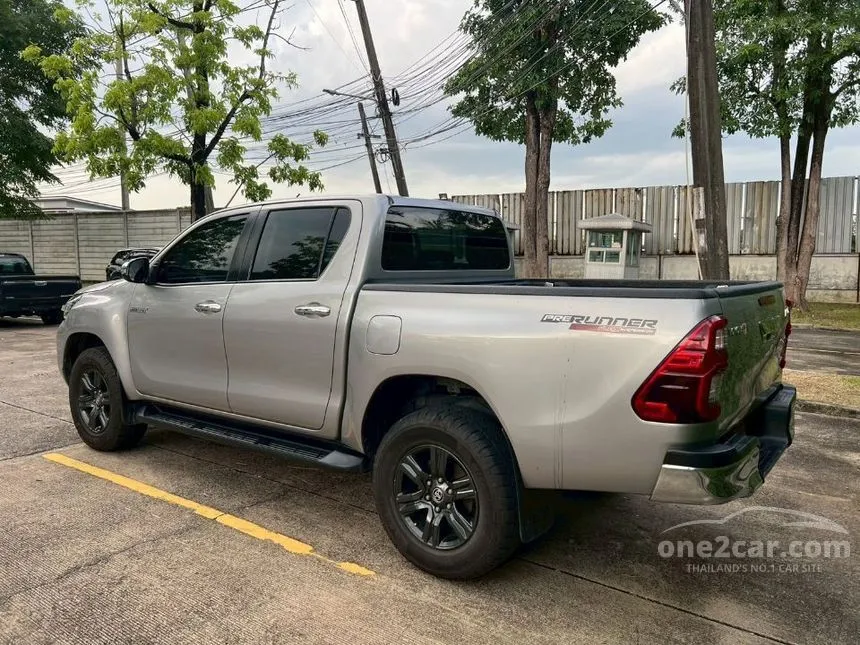 2021 Toyota HILUX REVO Prerunner Mid Double Cab Pickup