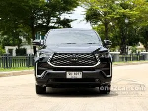2024 Toyota INNOVA 2.0 Zenix HEV Premium Wagon