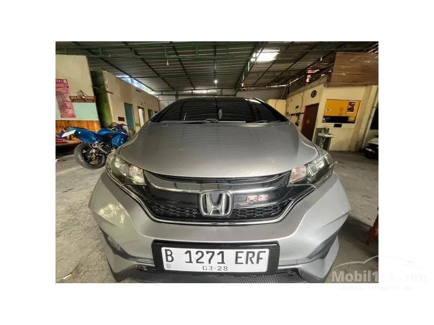 Jual Mobil Honda Jazz 2017 RS Special Edition 1.5 di Banten Automatic Hatchback Abu