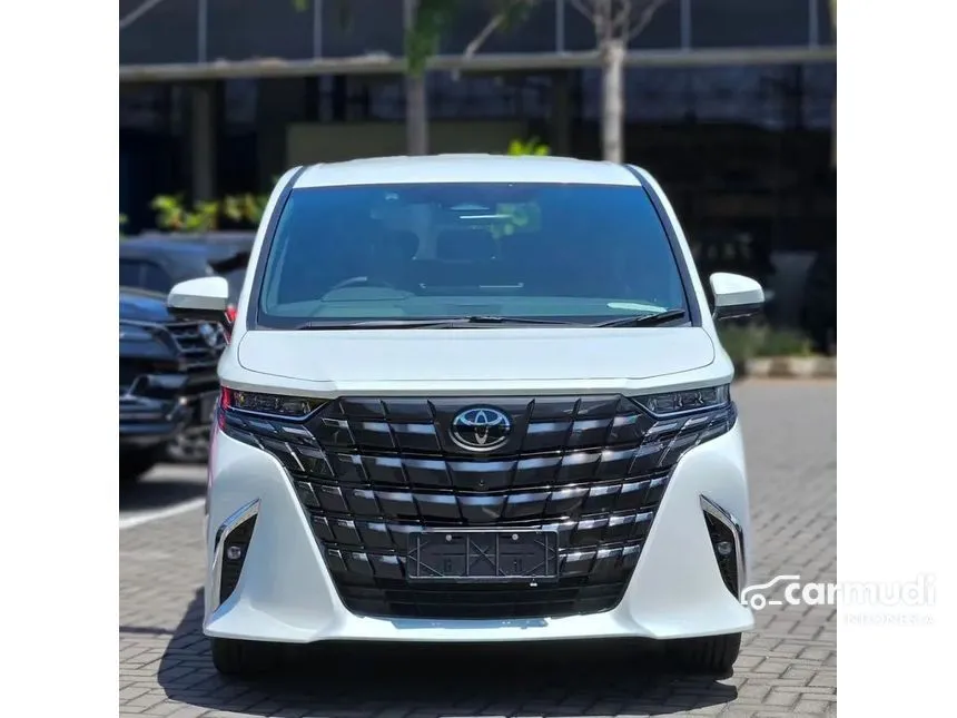 2024 Toyota Alphard HEV MPV