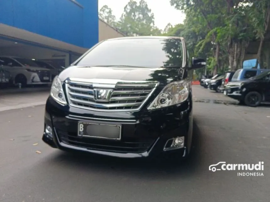 2012 Toyota Alphard G MPV