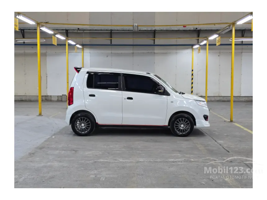 2020 Suzuki Karimun Wagon R GS Hatchback