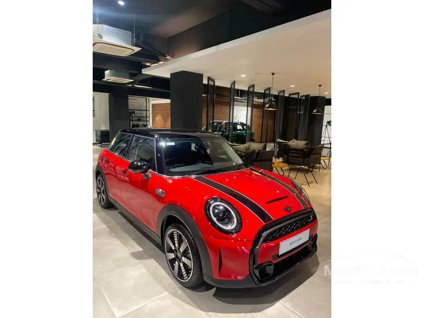 Jual Mobil MINI Cooper 2024 S 2.0 di DKI Jakarta Automatic Hatchback Merah Rp 1.041.000.000
