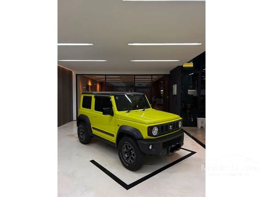 2019 Suzuki Jimny 3 Door (2 Tone) SUV