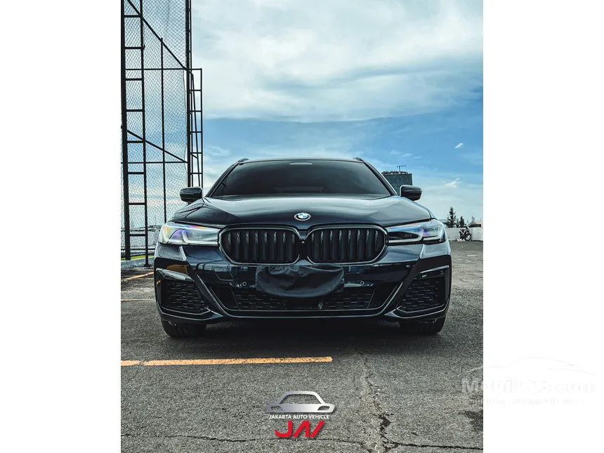2023 BMW 530i M Sport Touring Wagon
