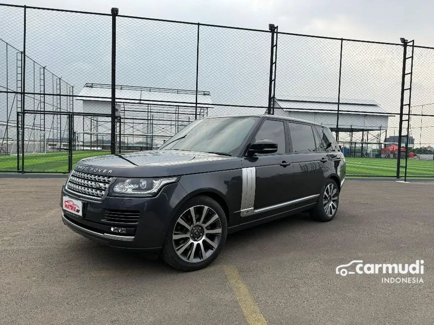 2017 Land Rover Range Rover Vogue SUV