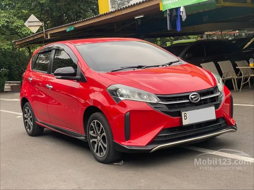 2022 Daihatsu Sirion R Hatchback