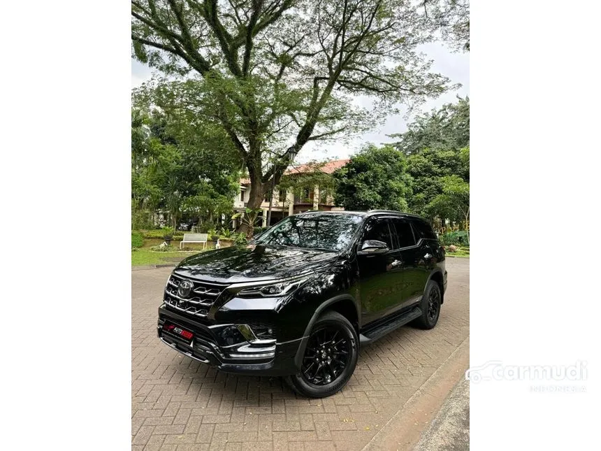 Jual Mobil Toyota Fortuner 2022 GR Sport 2.8 di Banten Automatic SUV Hitam Rp 520.000.000