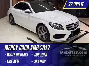 2017 Mercedes-Benz C300 2.0 AMG Line CKD Sedan