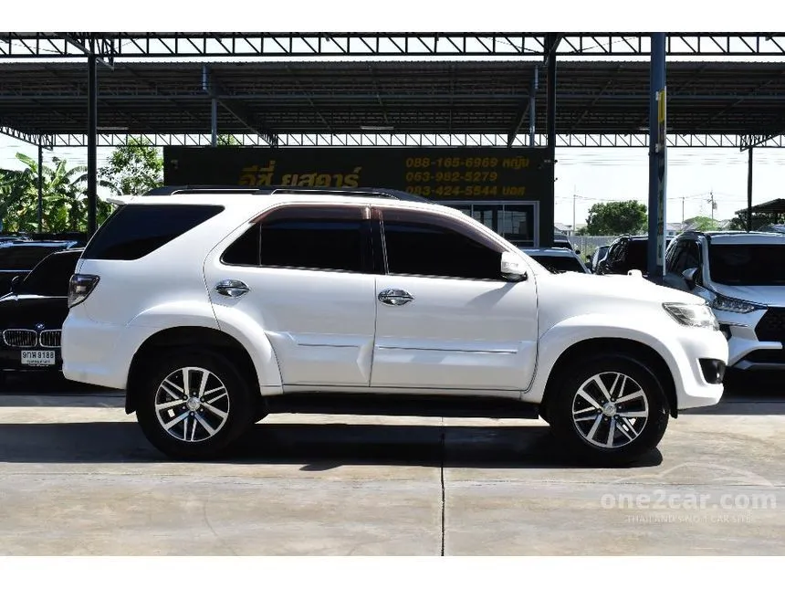 2013 Toyota FORTUNER V SUV