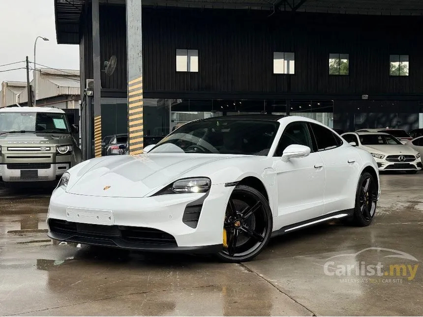 2020 Porsche Taycan 4S Sedan