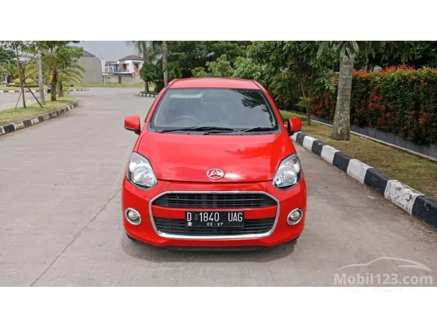 Jual Mobil Daihatsu Ayla 2015 X 1.0 di Jawa Barat Automatic Hatchback Merah Rp 80.000.000