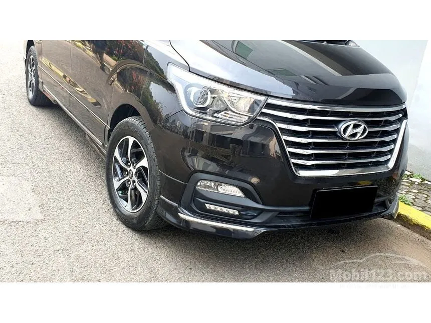 2021 Hyundai H-1 Royale Limited MPV