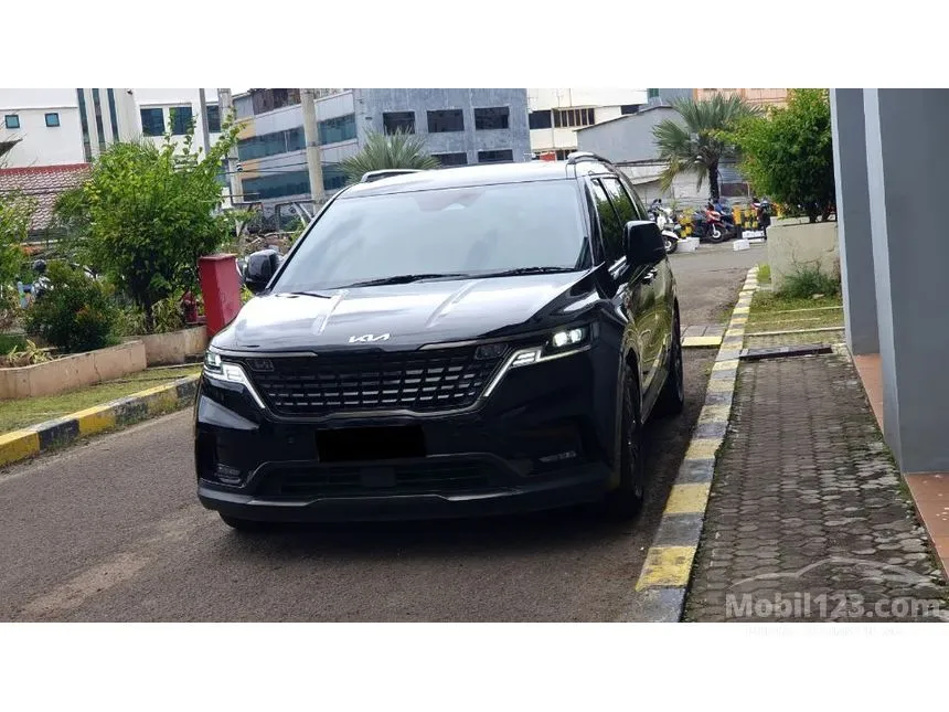 2022 KIA Grand Carnival Premiere 11 Seater MPV