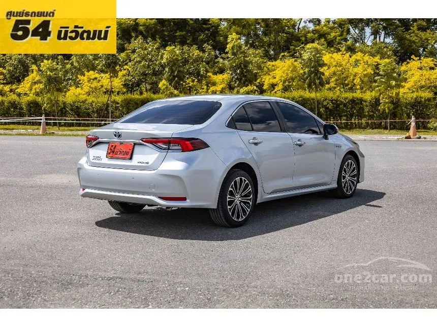 2019 Toyota Corolla Altis Hybrid High Sedan