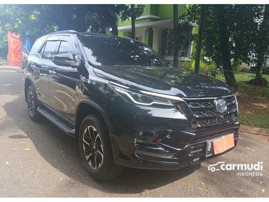 Jual Mobil Toyota Fortuner 2022 GR Sport 2.8 di Jawa Barat Automatic SUV Hitam Rp 512.000.000