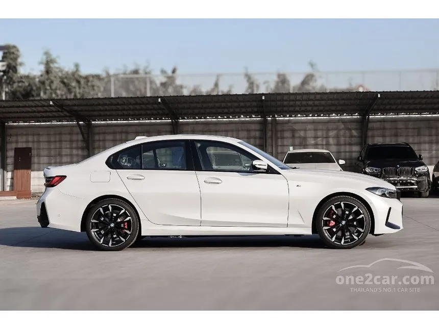 2026 BMW 330e M Sport Sedan