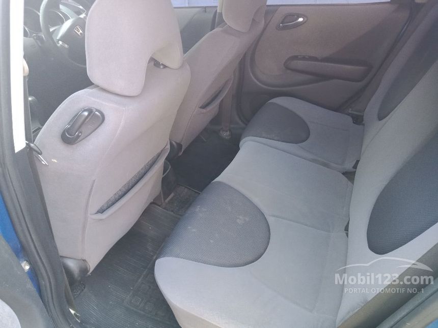 Jual Mobil Honda Jazz 2004 i-DSI 1.5 di Jawa Barat Automatic Hatchback