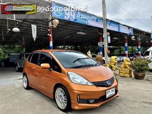 2011 Honda Jazz 1.5 (ปี 08-14) SV i-VTEC Hatchback