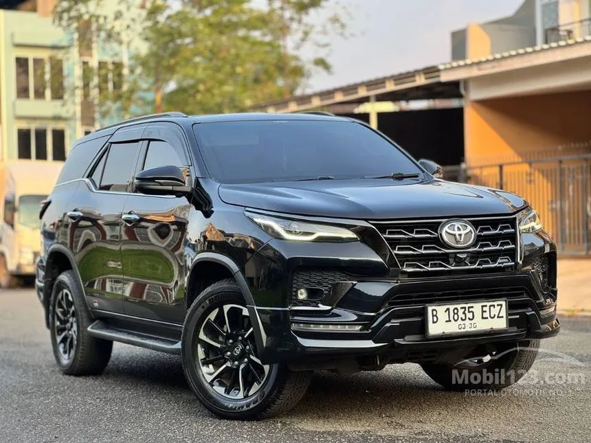 2021 Toyota Fortuner VRZ GR SPORT 4X2 SUV