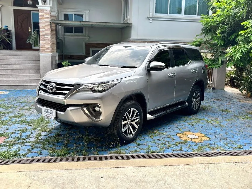 2017 Toyota FORTUNER V SUV