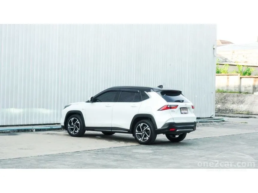 2024 Toyota Yaris Cross HEV Premium Luxury SUV