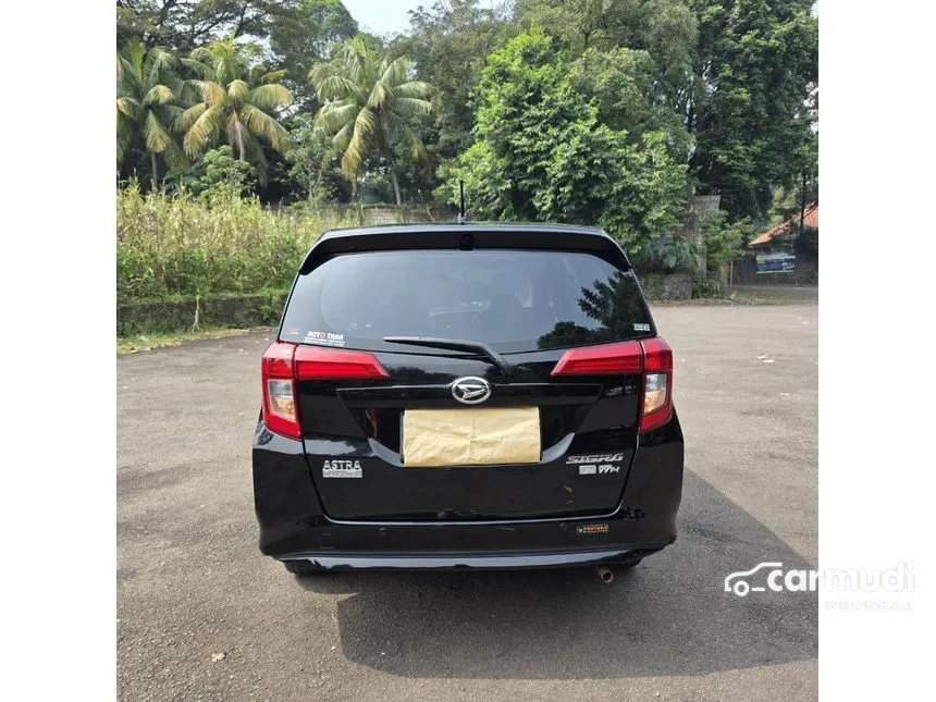 2018 Daihatsu Sigra R MPV