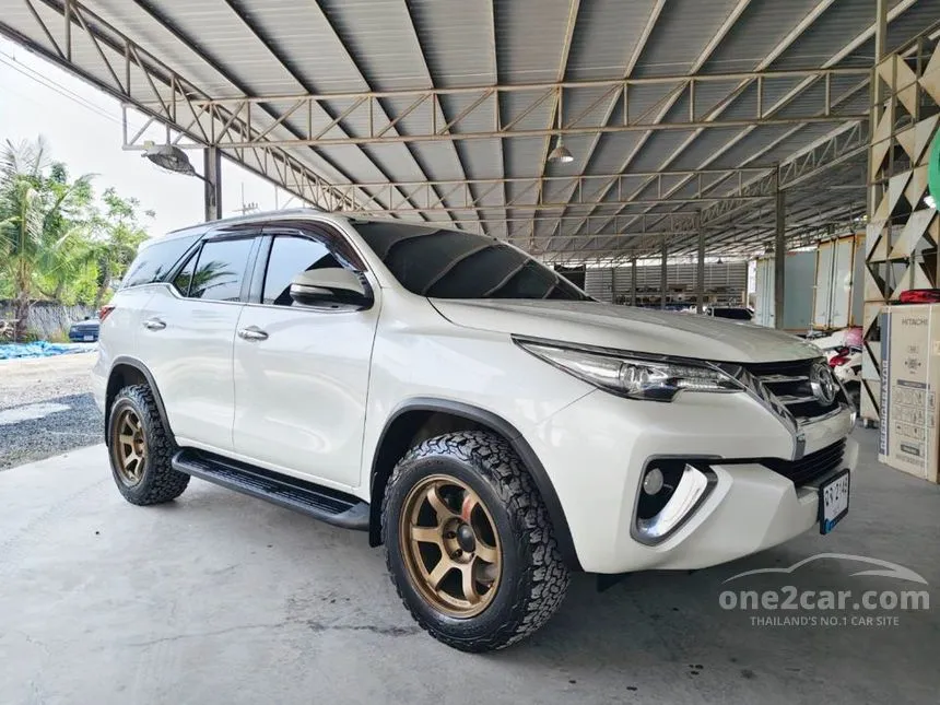 2016 Toyota FORTUNER V SUV