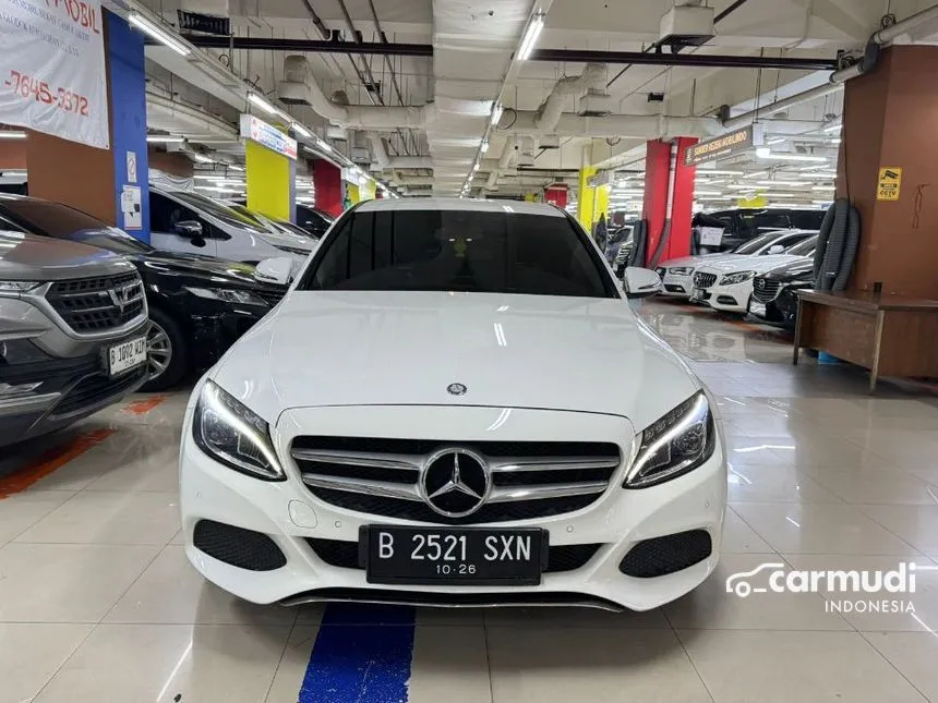 2016 Mercedes-Benz C200 Avantgarde Sedan