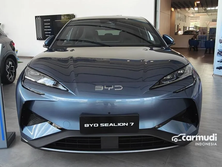 2025 BYD Sealion 7 Premium SUV