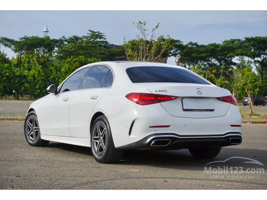 2023 Mercedes-Benz C300 AMG Line Sedan