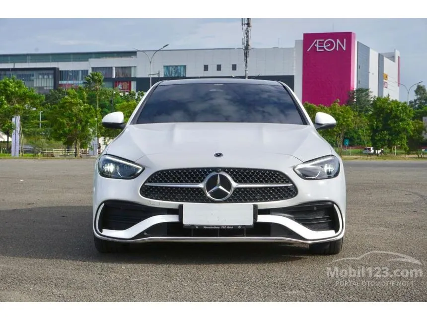 2023 Mercedes-Benz C300 AMG Line Sedan
