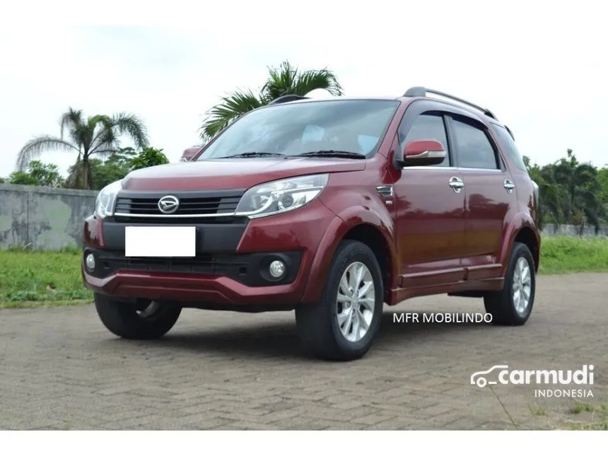 Jual Mobil Daihatsu Terios 2015 R 1.5 di Banten Manual SUV Merah Rp 130.000.000