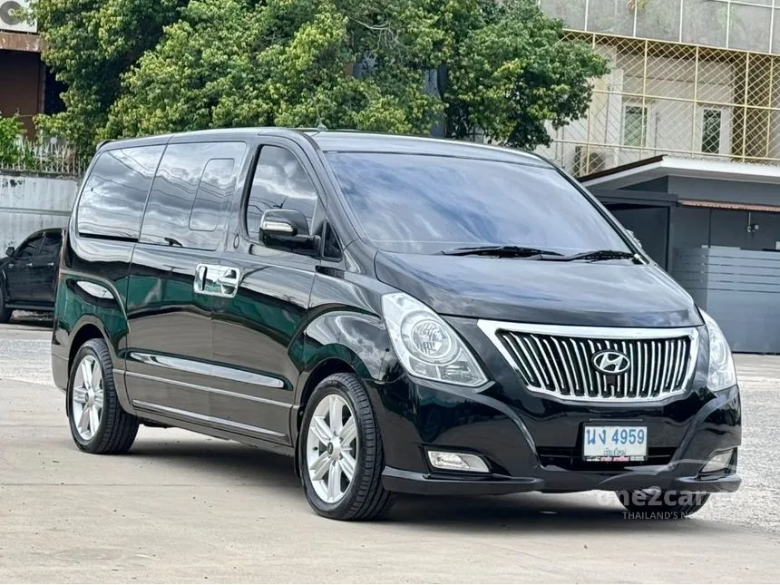 2013 Hyundai H-1 Deluxe Van