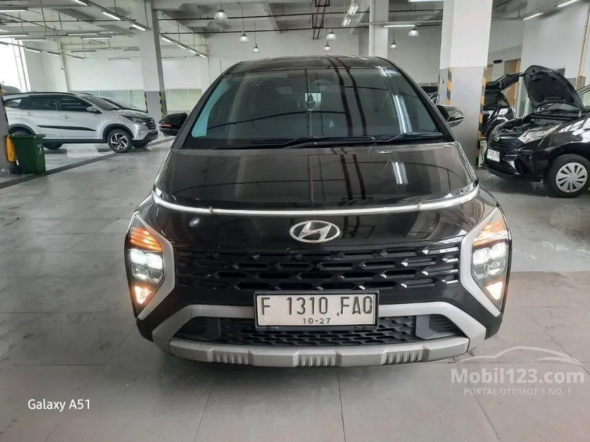 Jual Mobil Hyundai Stargazer 2022 Prime 1.5 di Banten Automatic Wagon Hitam Rp 239.000.000