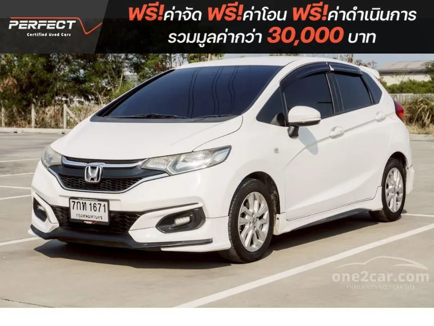 2017 Honda JAZZ V+ Hatchback