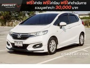 2017 Honda JAZZ 1.5 V+ Hatchback
