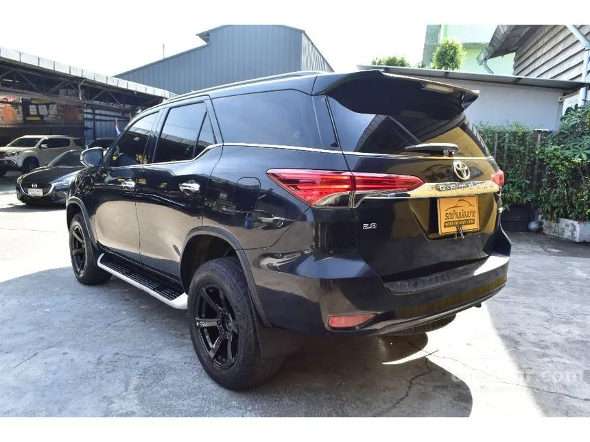 2018 Toyota FORTUNER V SUV
