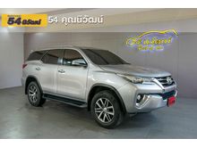 2016 Toyota Fortuner 2.7 (ปี 15-18) V SUV AT
