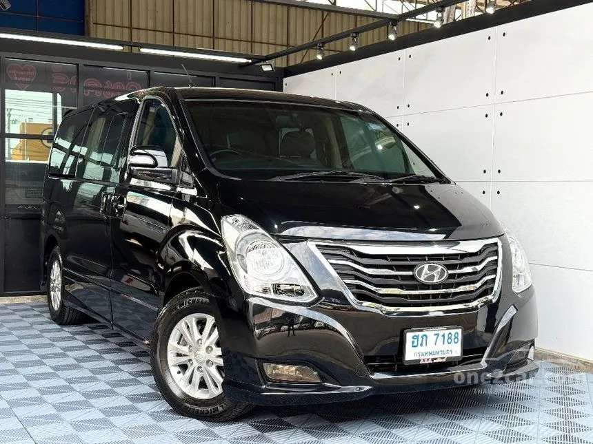 2013 Hyundai H-1 Deluxe Van