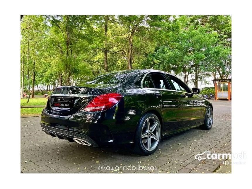 2018 Mercedes-Benz C200 AMG Sedan