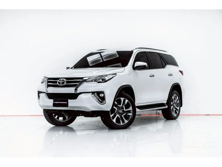 2020 Toyota FORTUNER V SUV