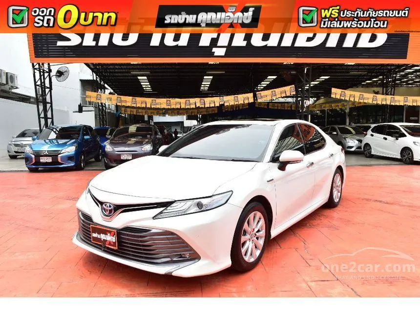 2021 Toyota CAMRY Hybrid Premium Sedan