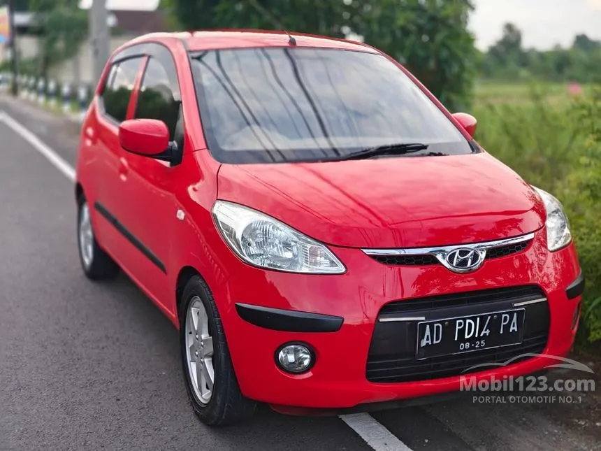 Jual Mobil Hyundai i10 2010 GL 1.1 di Jawa Timur Manual Hatchback Merah Rp 72.500.000